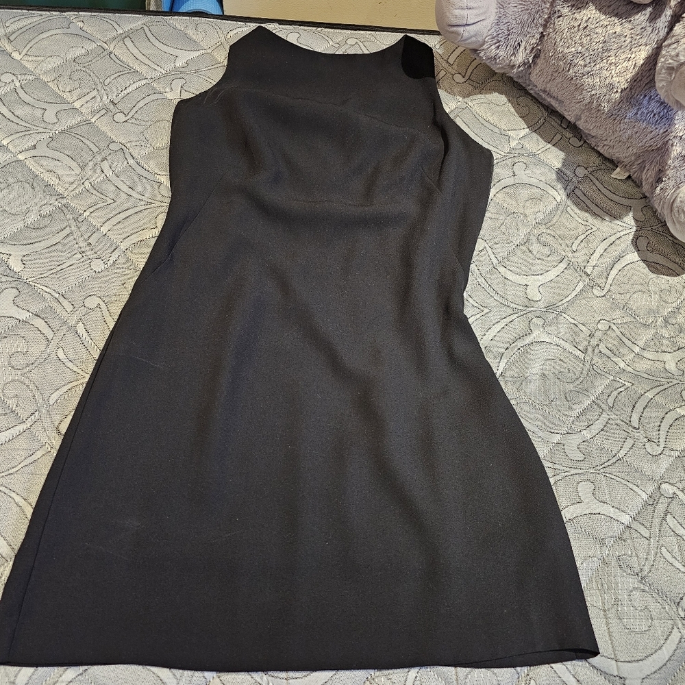 Party DRESS - Picture 3 of 4